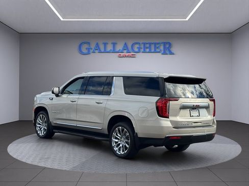 Used 2024 GMC Yukon XL Denali image 7