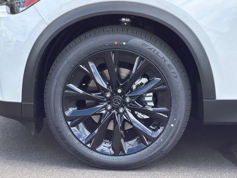 New 2026 MAZDA CX-90 Plug-In Hybrid w/Premium Sport AWD/4WD image 25