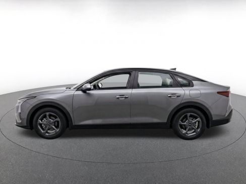 Used 2026 Kia K4 FWD image 4
