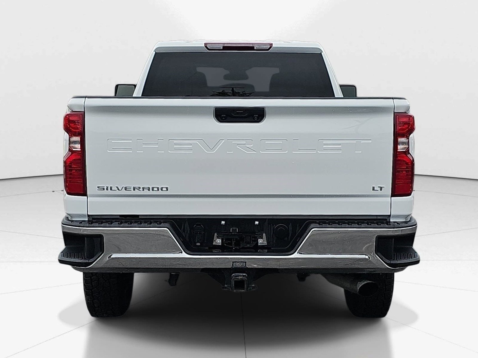 Used 2025 Chevrolet Silverado 2500 LT w/ Convenience Package AWD/4WD image 5