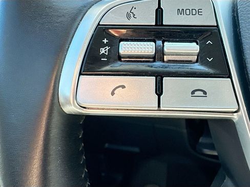 Used 2022 Kia Telluride LX image 9