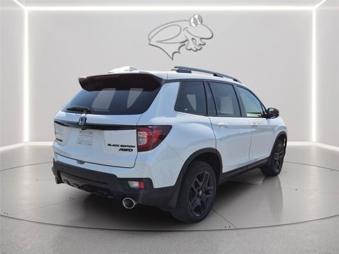Used 2024 Honda Passport Black Edition image 6