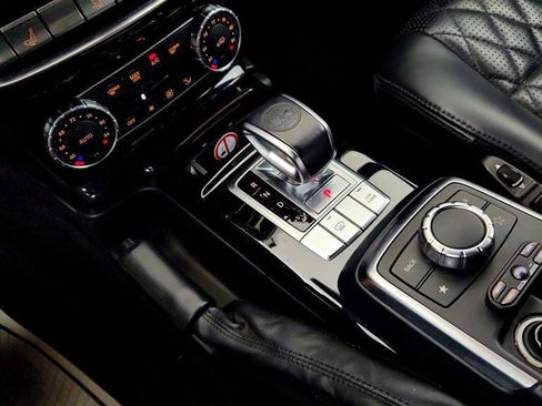 Used 2016 Mercedes-Benz G 63 AMG 4MATIC image 16