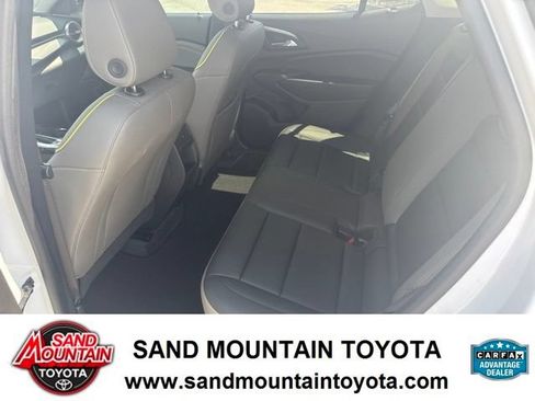 Used 2025 Chevrolet Trax ACTIV FWD image 14
