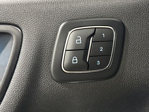 Used 2024 Ford Escape Platinum image 17