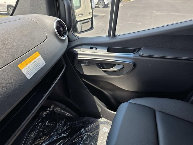 New 2026 Mercedes-Benz Sprinter 2500 image 18