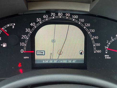 Used 2007 Chrysler Pacifica Touring FWD image 4