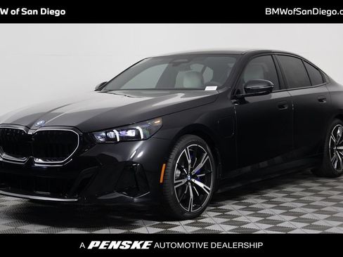 New 2027 BMW 550e xDrive AWD/4WD image 1
