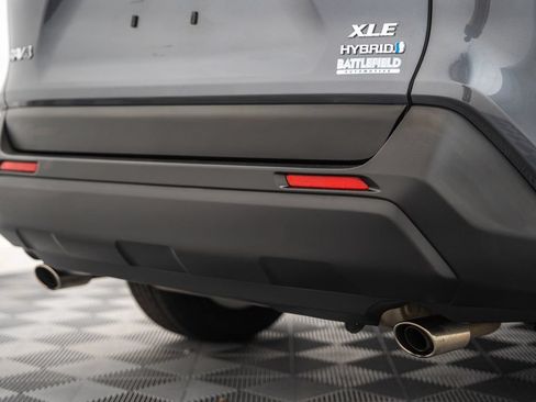 Certified 2024 Toyota RAV4 XLE w/ Convenience Package AWD/4WD image 10