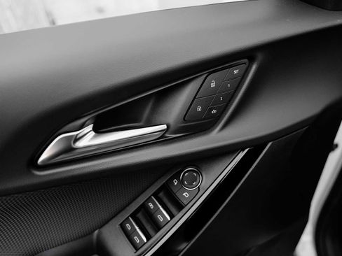 New 2026 Chevrolet Equinox RS w/ Convenience Package III image 22