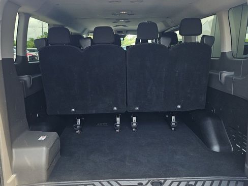 Used 2023 Ford Transit 350 XLT RWD image 12