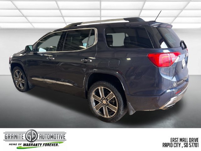 Used 2019 GMC Acadia Denali w/ Technology Package AWD/4WD image 4