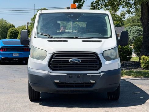 Used 2016 Ford Transit 150 130 Low Roof RWD image 2