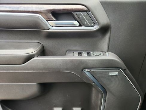 Used 2022 Chevrolet Silverado 1500 LTZ image 20