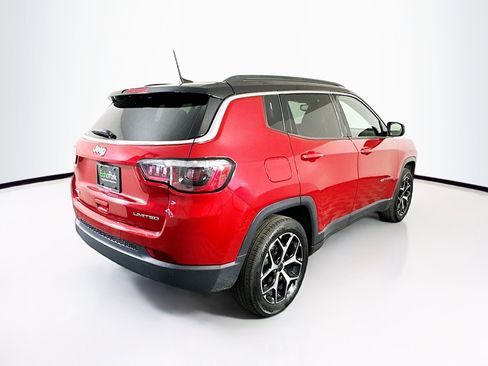 Used 2025 Jeep Compass Limited AWD/4WD image 9