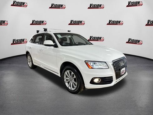 Used 2016 Audi Q5 2.0T Premium Plus w/ Technology Package image 3