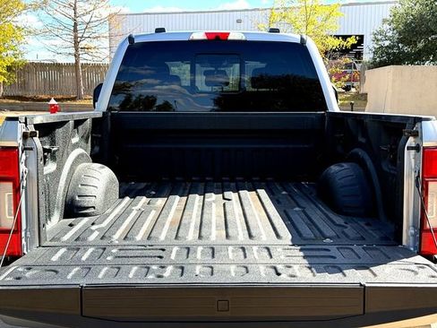 Certified 2022 Ford F250 Lariat w/ Tremor Off-Road Package image 7