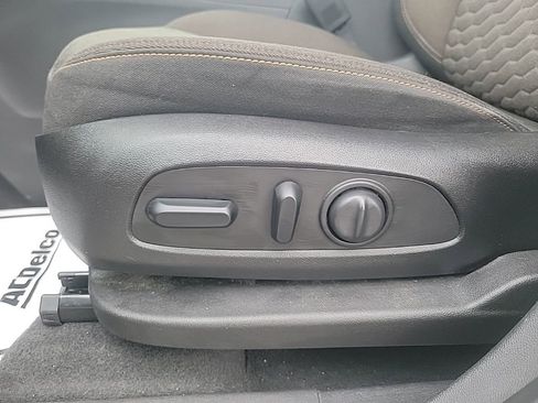 Certified 2019 Chevrolet Equinox LT image 22