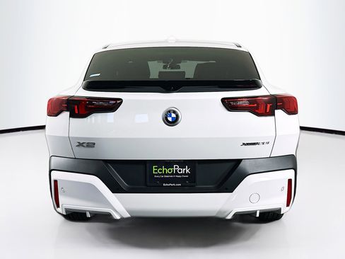 Used 2025 BMW X2 xDrive28i image 7