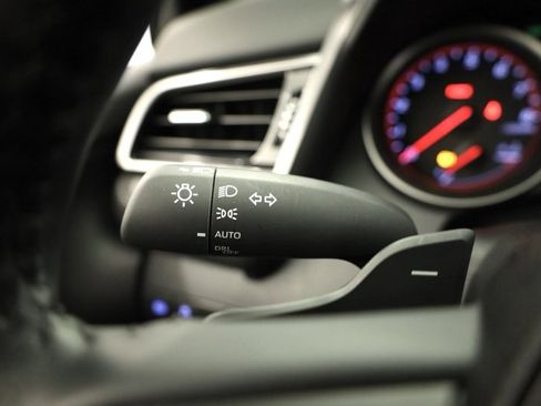 Used 2024 Toyota Camry XSE image 27