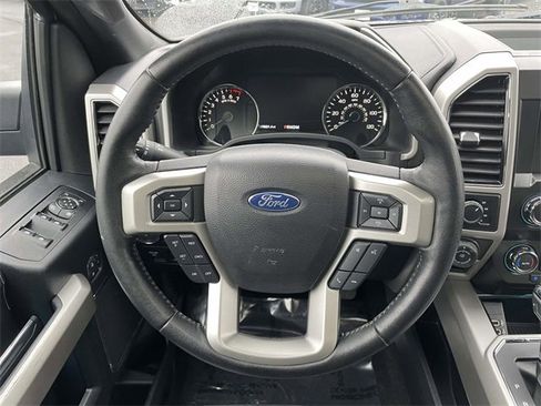 Certified 2019 Ford F150 Lariat image 10