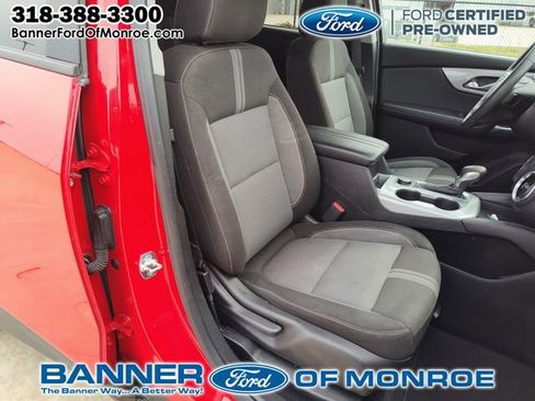 Used 2023 Chevrolet Blazer LT image 21