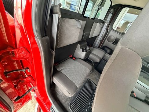 Used 2012 GMC Canyon SLE image 21