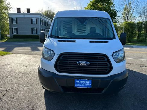 Used 2018 Ford Transit 250 148 Medium Roof RWD image 2