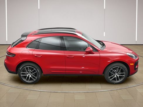 New 2026 Porsche Macan AWD/4WD image 35