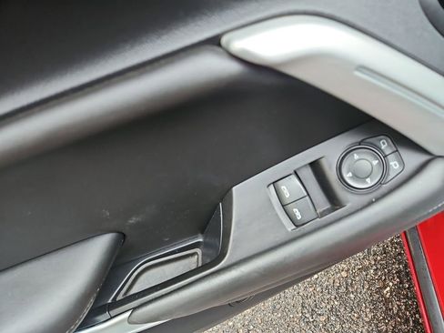 Used 2016 Chevrolet Camaro SS RWD image 11
