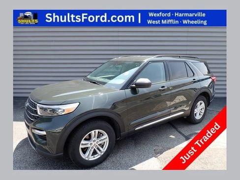 Certified 2024 Ford Explorer XLT w/ Equipment Group 202A AWD/4WD image 1