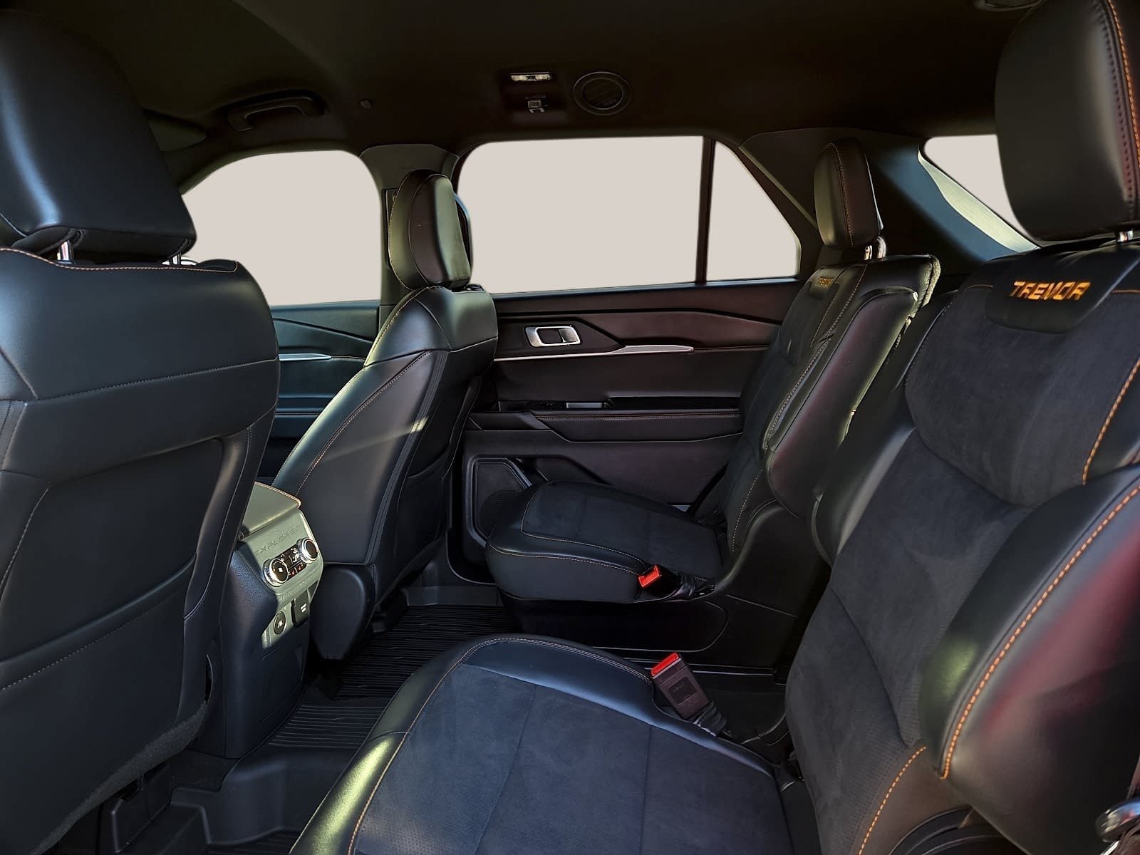 Used 2026 Ford Explorer Tremor AWD/4WD image 11