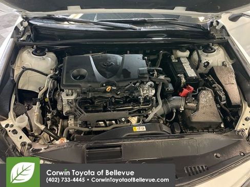 Used 2024 Toyota Camry SE image 14