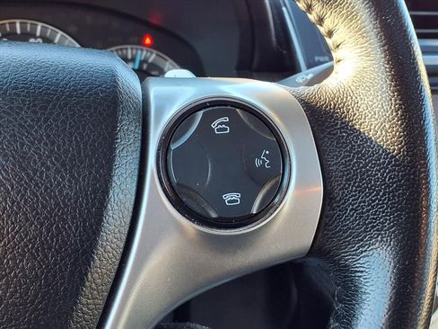 Used 2012 Toyota Camry SE image 30