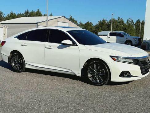 Used 2022 Honda Accord EX-L image 2