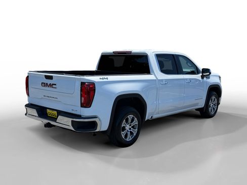 Used 2024 GMC Sierra 1500 SLT AWD/4WD image 5