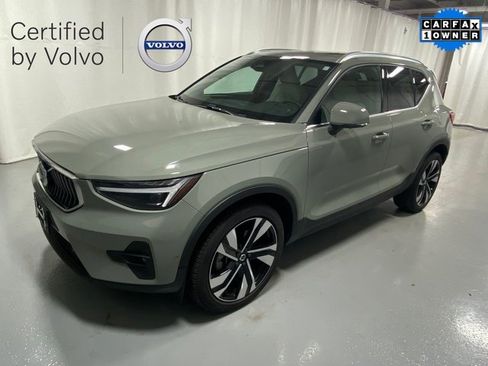 Certified 2024 Volvo XC40 B5 Ultimate w/ Protection Package Premier image 1