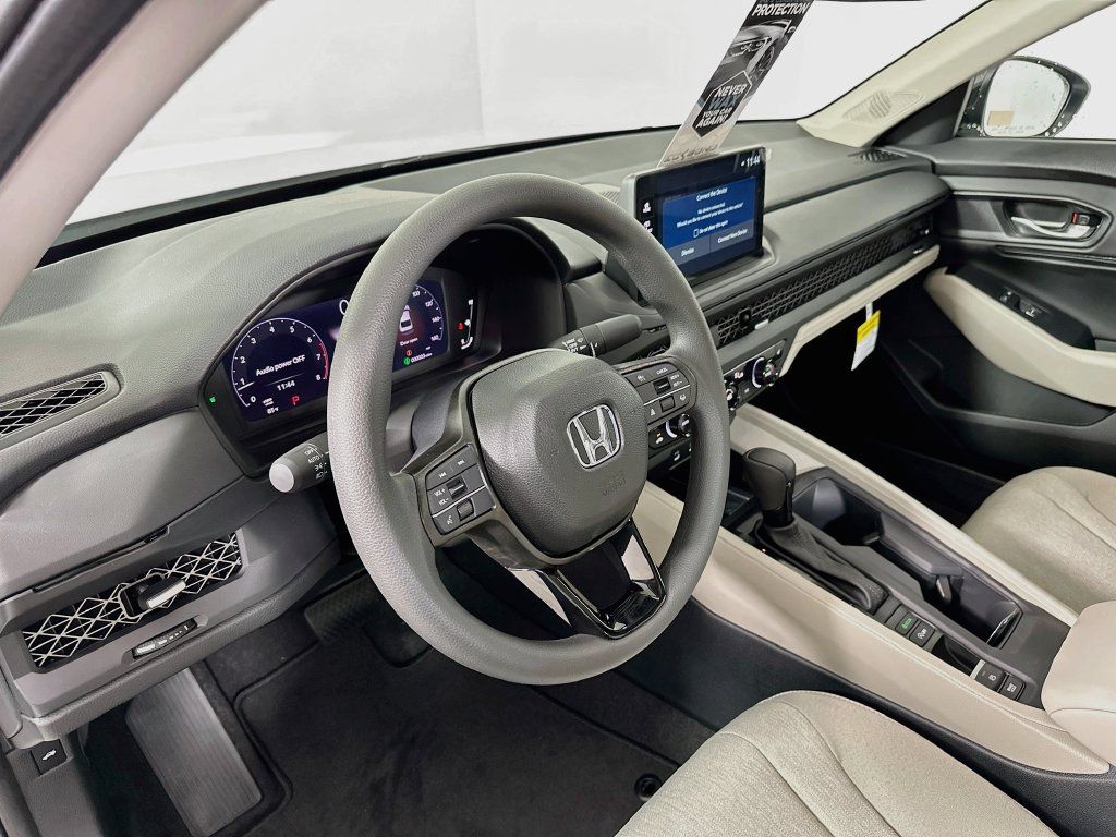 Used 2026 Honda Accord SE image 10