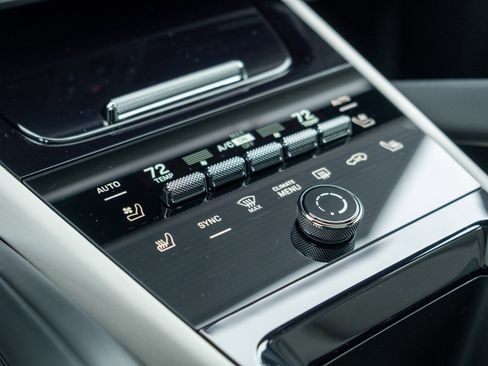 New 2026 Porsche Cayenne E-Hybrid image 26