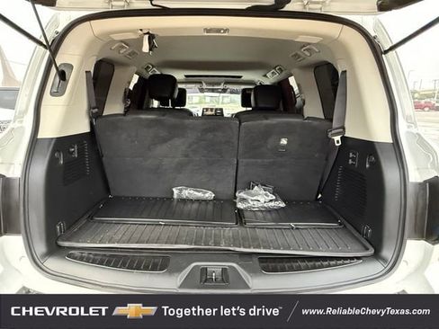 Used 2023 Nissan Armada Platinum w/ Captain's Chairs Package RWD image 37