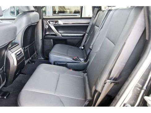 Used 2023 Lexus GX 460 Premium AWD/4WD image 12