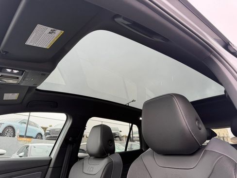 Used 2023 Volkswagen ID.4 Pro S RWD image 18