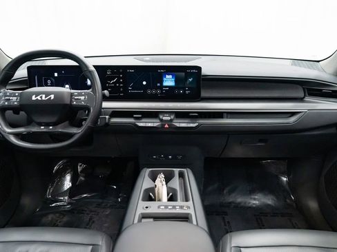 Used 2024 Kia EV9 Wind image 9