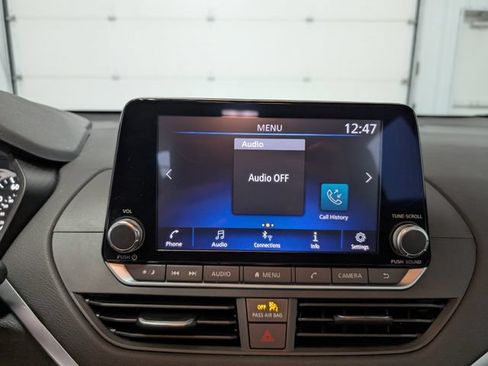 Used 2022 Nissan Altima 2.5 SV AWD/4WD image 20