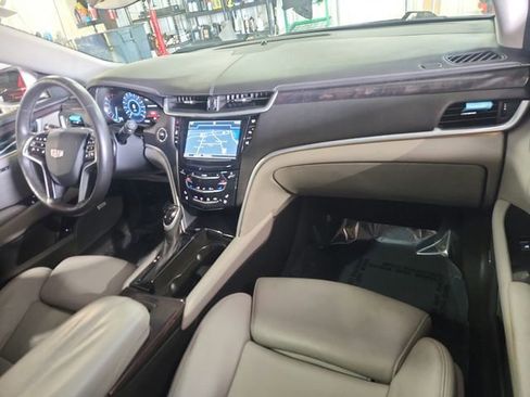 Used 2016 Cadillac XTS Premium FWD image 28