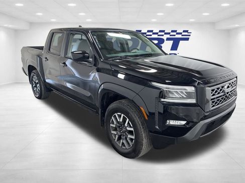 Used 2024 Nissan Frontier SL w/ Technology Package image 3