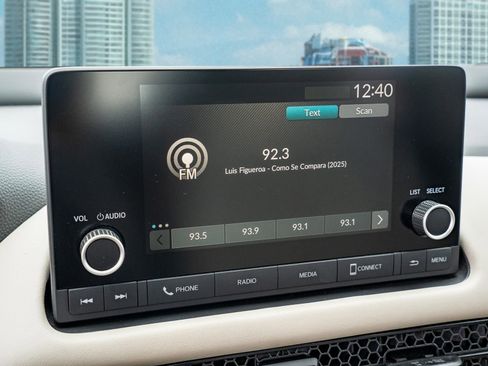 Certified 2023 Honda HR-V LX image 33