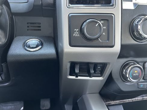 Used 2019 Ford F250 Lariat w/ Lariat Ultimate Package image 27