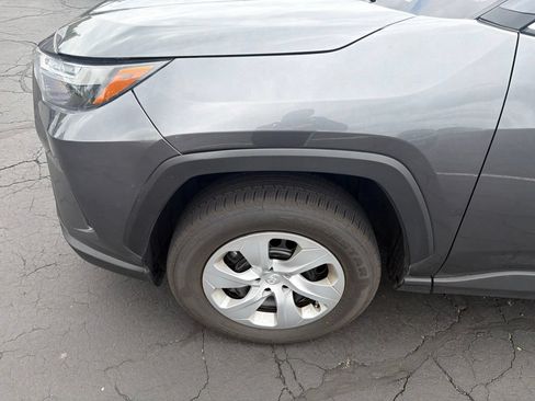 Used 2024 Toyota RAV4 LE AWD/4WD image 9