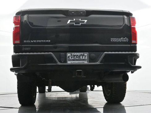 Used 2024 Chevrolet Silverado 2500 High Country w/ High Country Premium Package AWD/4WD image 50